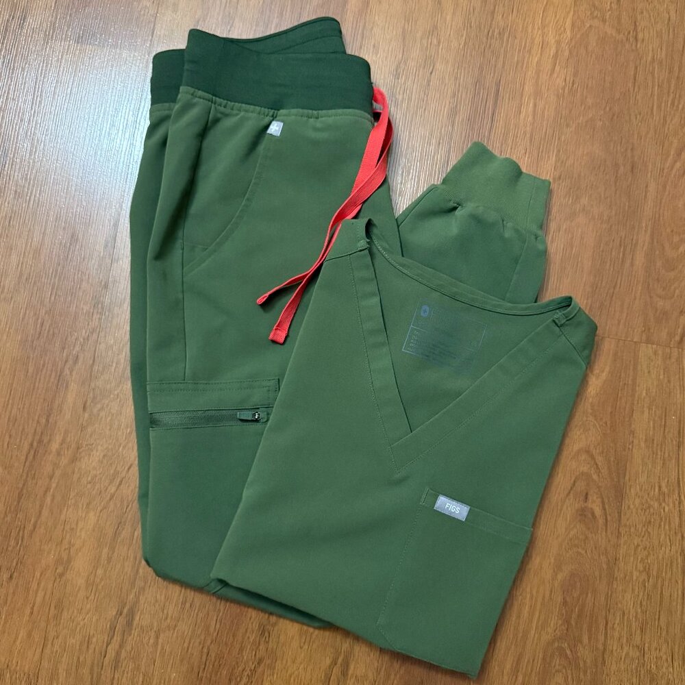 Figs XXS Catarina Top XS Zamora Jogger Pants Dark Olive Scrubs Limited Edition